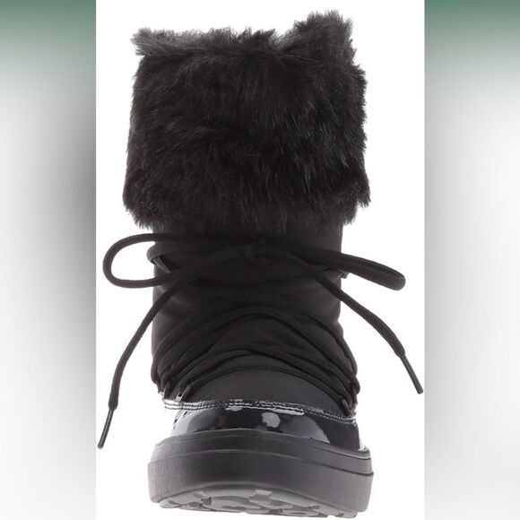 Crocs Lodgepoint Lace Boots In Black - Picture 2 of 8